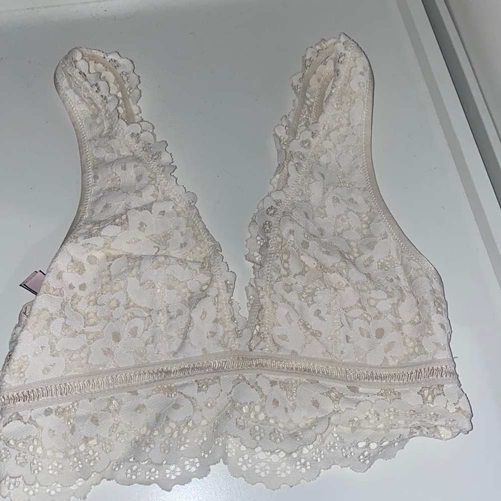 Victoria’s Secret lingerie Body by Victoria bralette